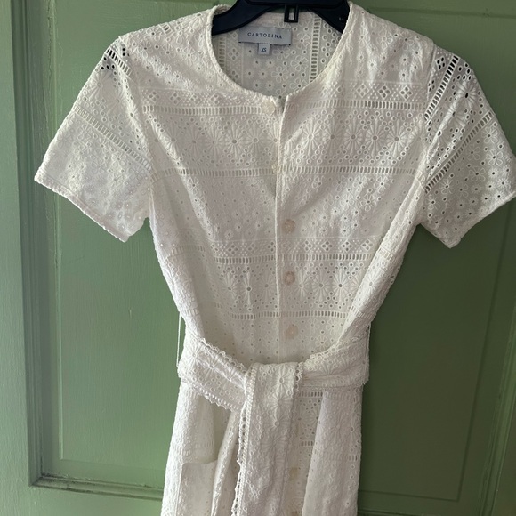 Cartolina Nantucket The Ophelia Dress in white eyelet - Picture 3 of 11